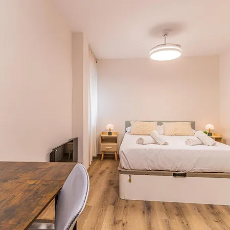 Explore From The Centre Apartment *